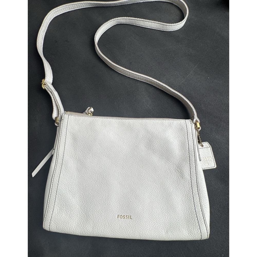 Fossil White Pebbled Leather Crossbody Bag Medium Minimalist Messenger Purse
